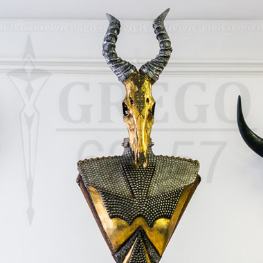 Tree trunk sculptured on head of Gazelle covered with gold leaf. Gone up on metal base. Height 2.80 m</br> © RODRIGUE GREGO